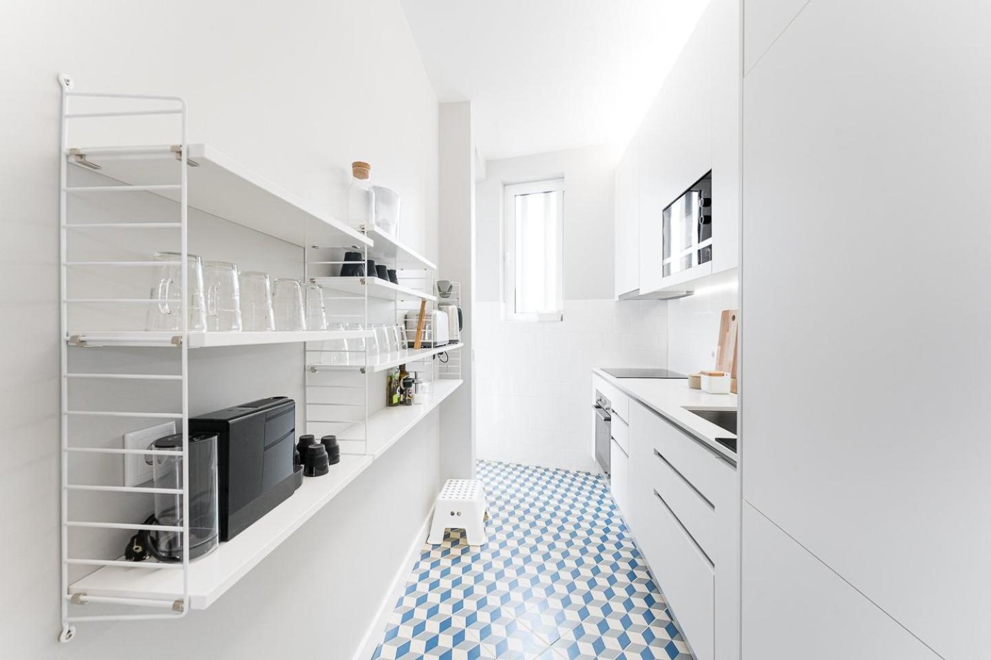 Guestready - Colorful Apt Near Agosto Station Porto Exterior photo